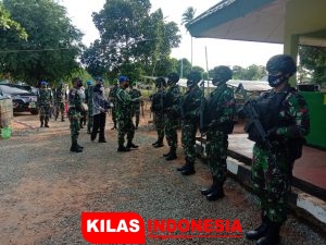 Kunjungi Pos Kout Satgas Pamtas Yonif 125/Simbisa, Ini Pesan Letjen TNI Dodik Wijanarko