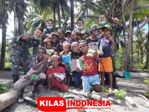 Cara Unik, Satgas Yonif MR 413 Kostrad Berikan Wawasan Kebangsaan Kepada Anak Perbatasan RI-PNG