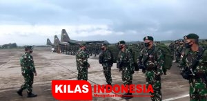 Asops Panglima TNI Berangkatkan Yonif Para Raider 501/BY ke Papua