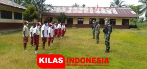 Tanamkan Disiplin Sejak Dini, Satgas Pamtas 413 Kostrad Ajarkan PBB di Sekolah Papua