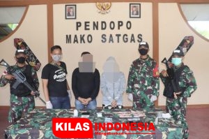 Kedapatan Bawa Narkoba, Pengendara Motor Ini Diamankan Satgas Pamtas Yonif 642