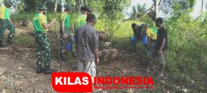 Satgas Pamtas RI-RDTL Sektor Barat Gotong Royong Perbaiki Jalan