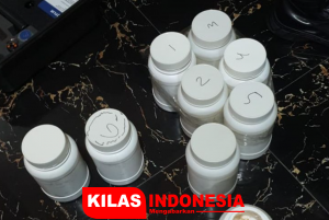 Polri Temukan Bahan Peledak Saat Penggeledahan Munarman