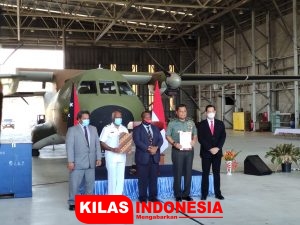 TNI Bantu Perbaikan Mesin Pesawat CASA Milik Papua New Guinea Defence Force
