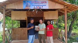 Dorong Minat Baca, Mahasiswa Ilmu Sejarah Dirikan Rumah Baca di Desa Tiowor